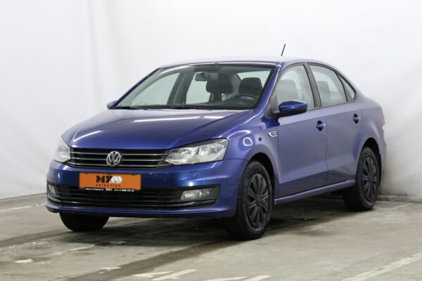 Volkswagen Polo Sedan I · Рестайлинг