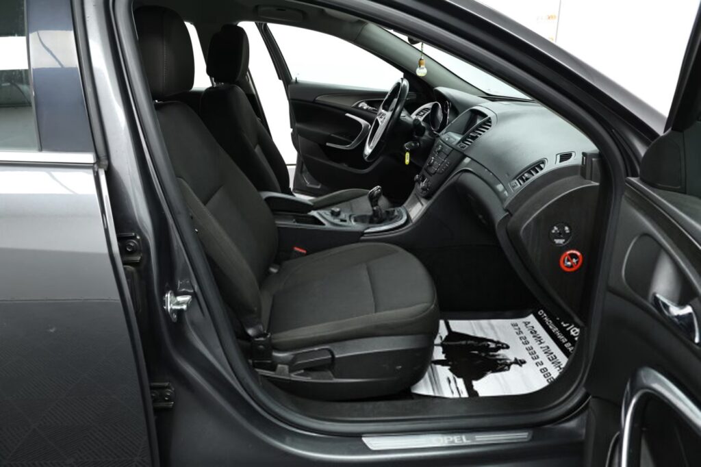 Opel Insignia I