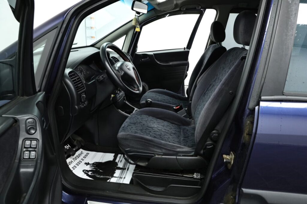 Opel Zafira A
