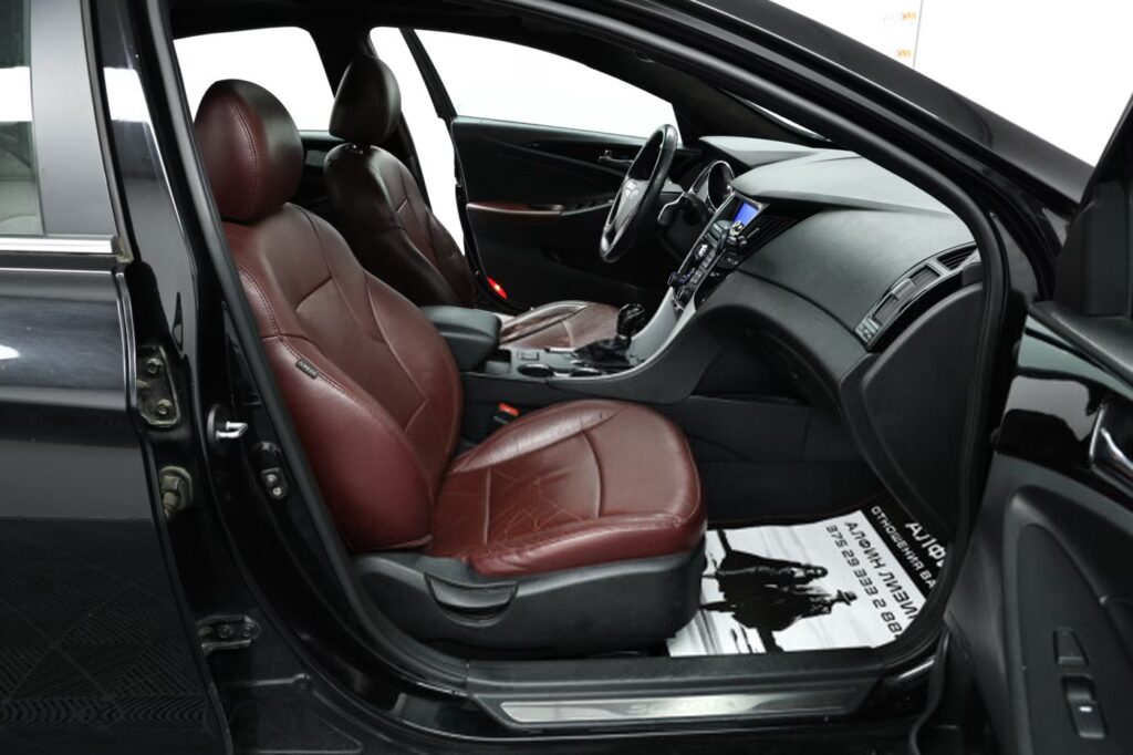 Hyundai Sonata YF