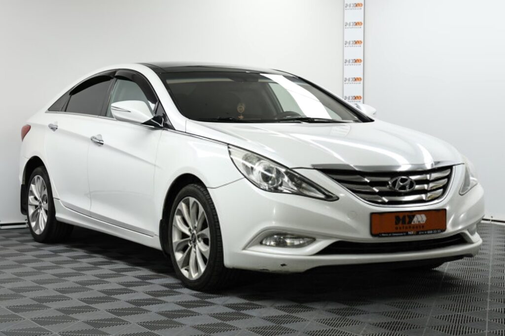 Hyundai Sonata YF