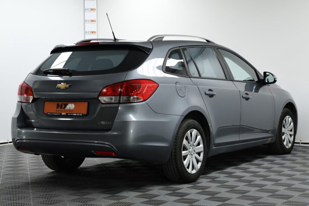 Chevrolet Cruze J300 · Рестайлинг