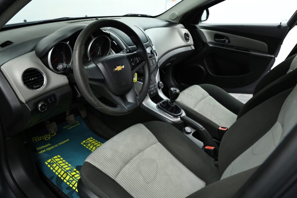 Chevrolet Cruze J300 · Рестайлинг