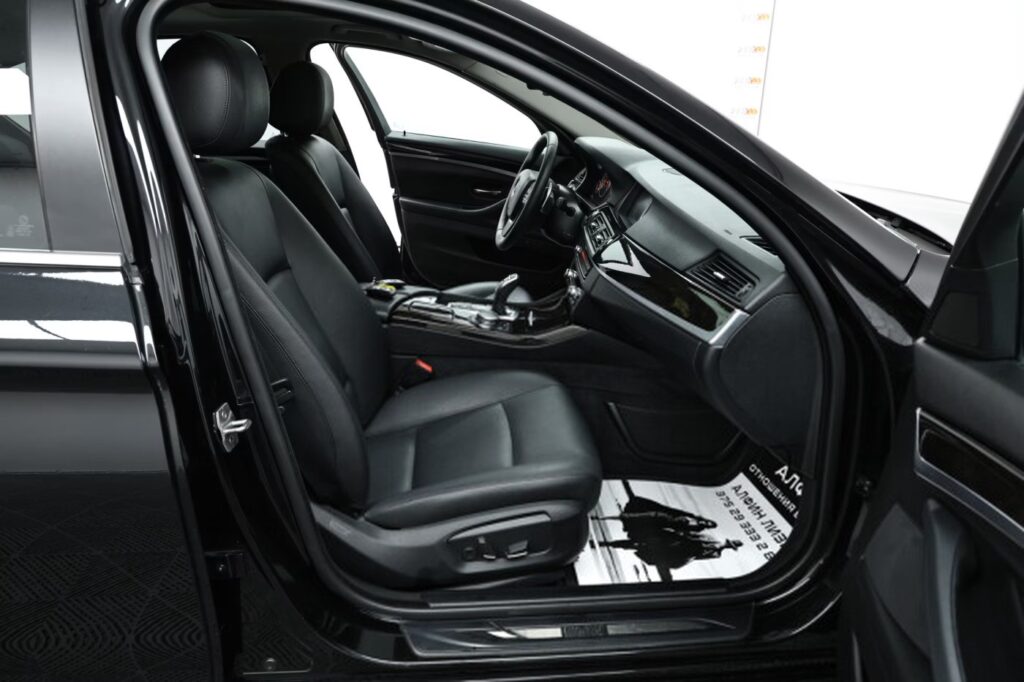BMW 5 серия F10, F11 · Рестайлинг