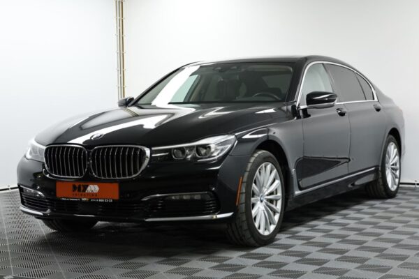 BMW 7 серия G12 (Long)