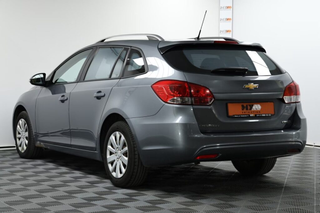 Chevrolet Cruze J300 · Рестайлинг