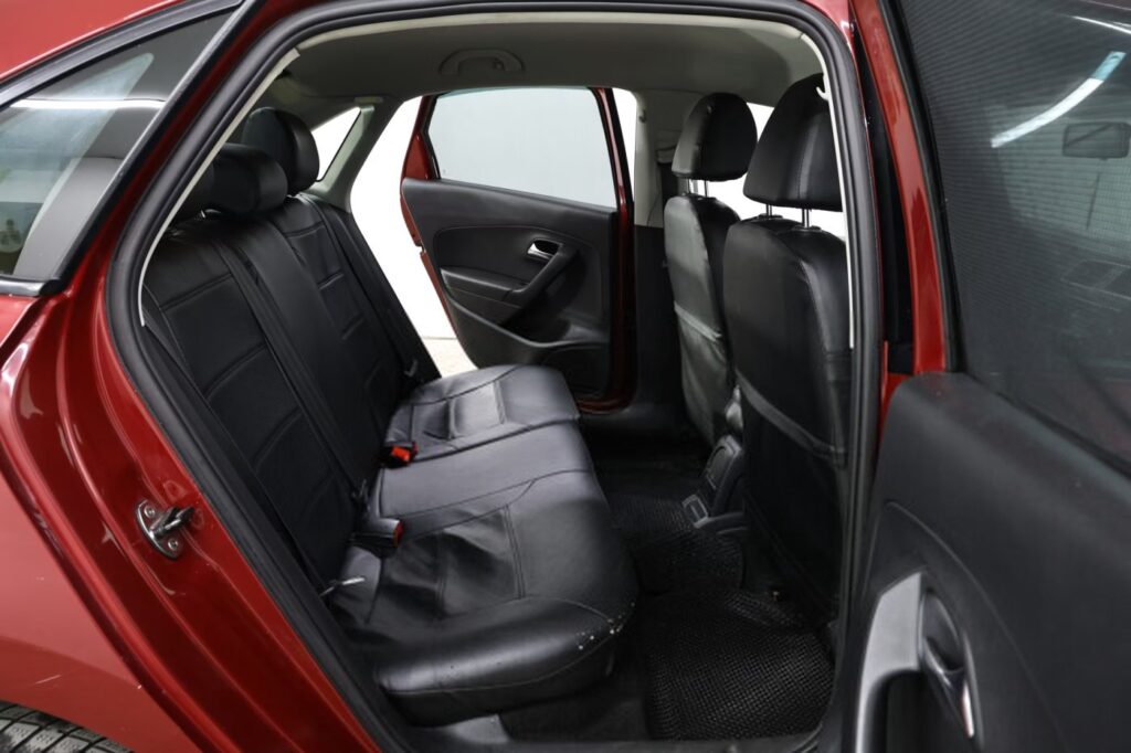 Volkswagen Polo Sedan I · Рестайлинг