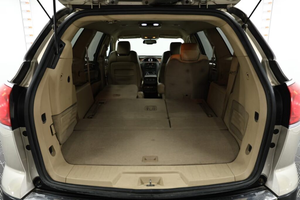 Buick Enclave I