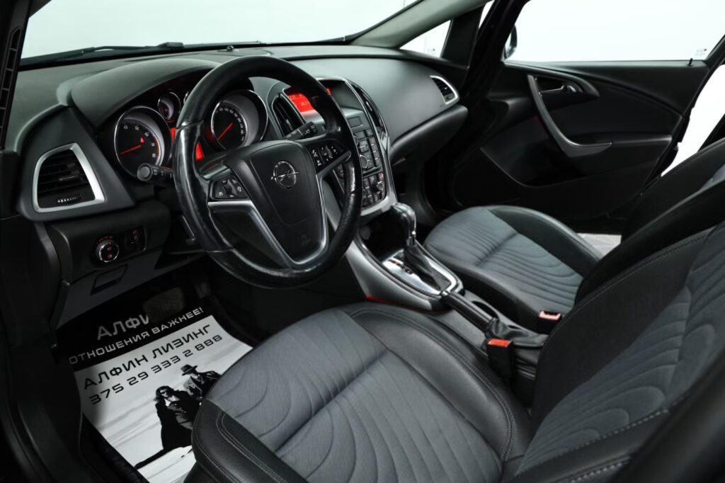 Opel Astra J · Рестайлинг