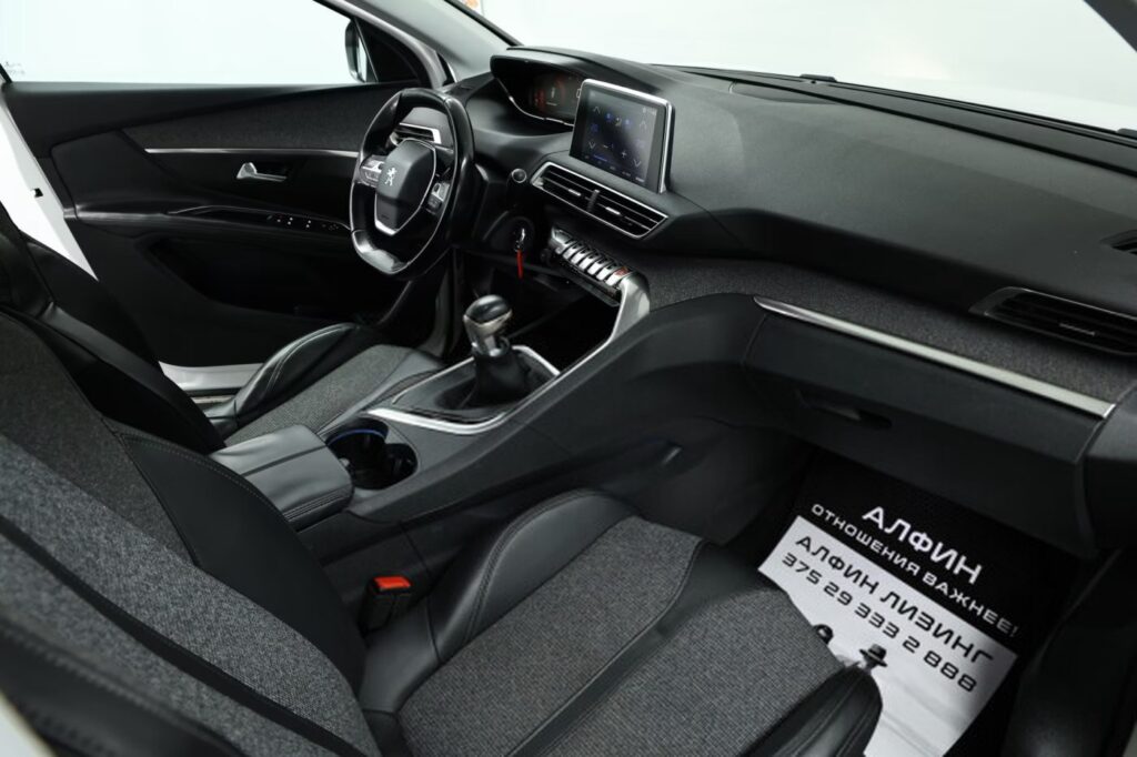 Peugeot 3008 II