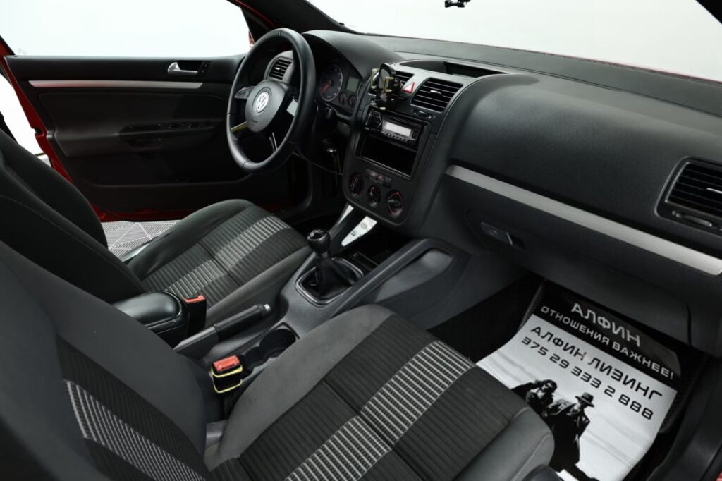 Volkswagen Golf V