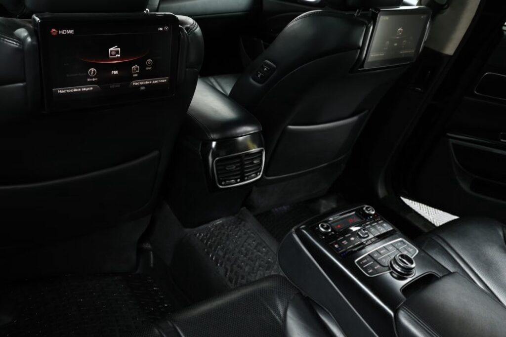 Kia Quoris I · Рестайлинг