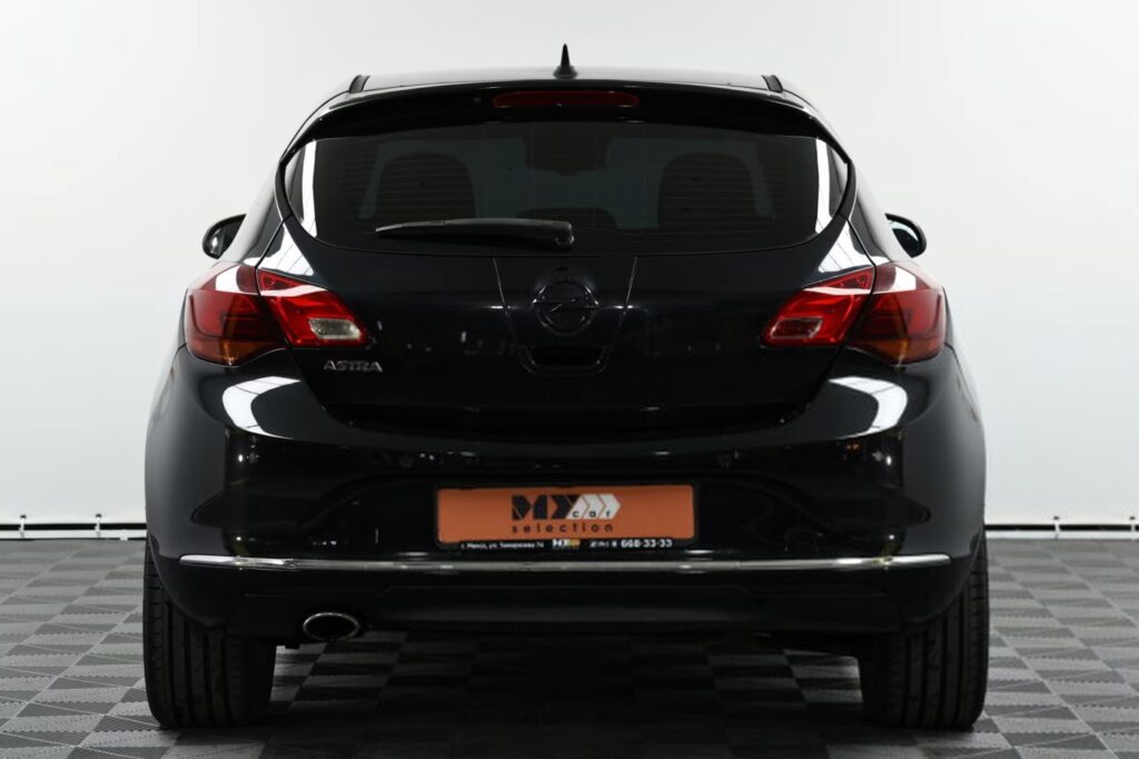 Opel Astra J · Рестайлинг