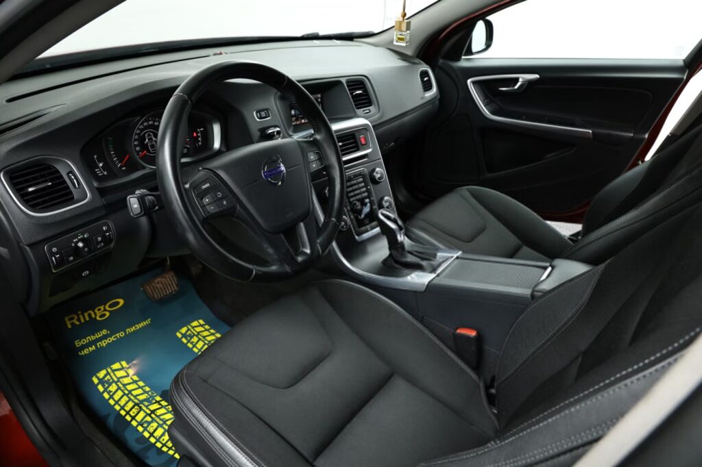 Volvo S60 II · Рестайлинг