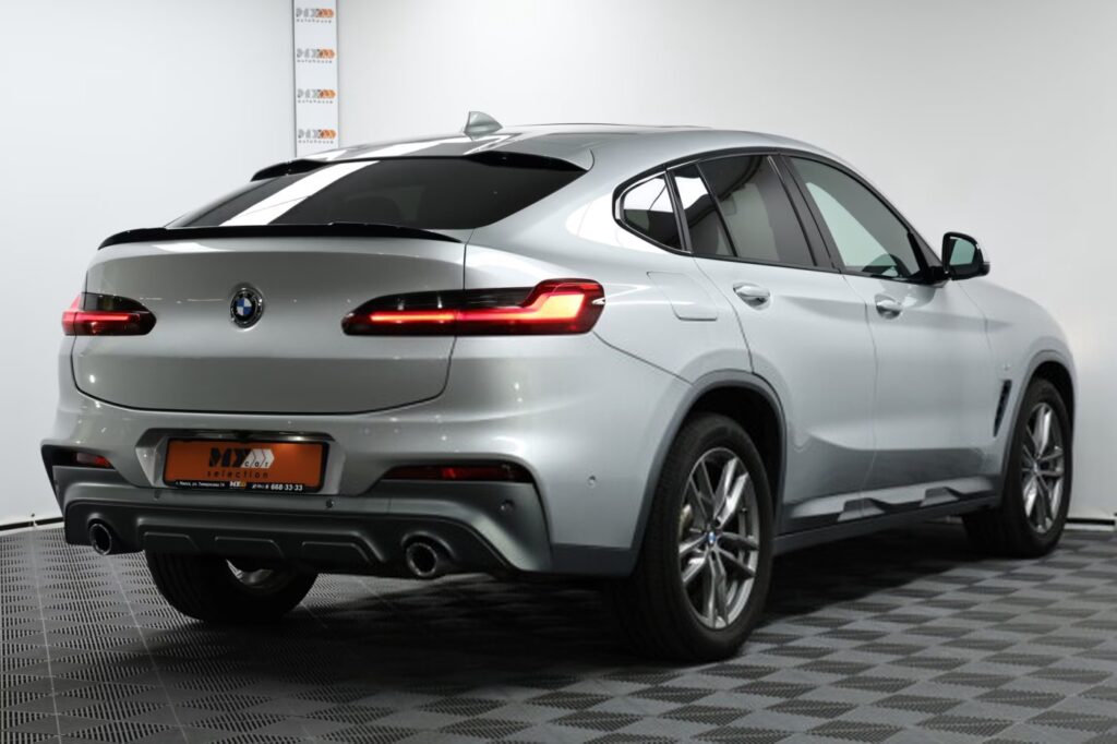 BMW X4 G02