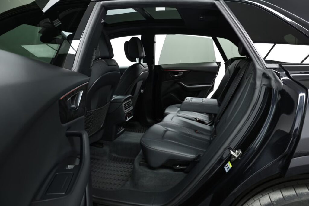 Audi Q8 I