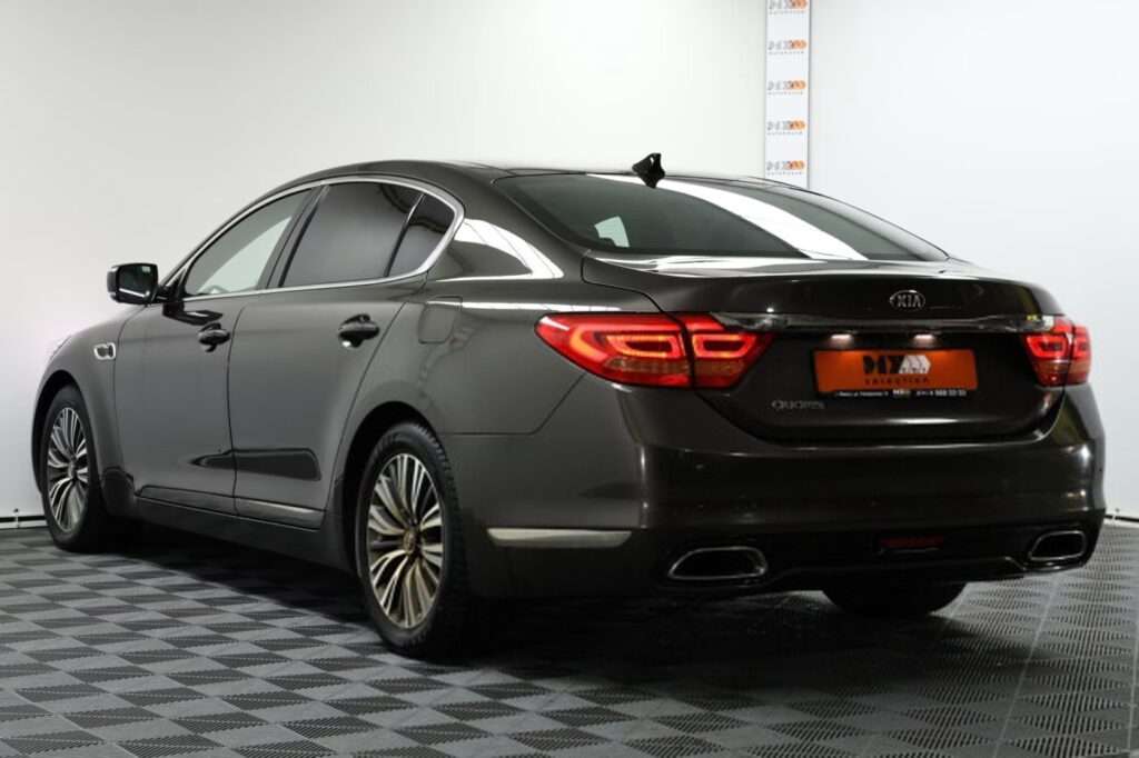 Kia Quoris I · Рестайлинг