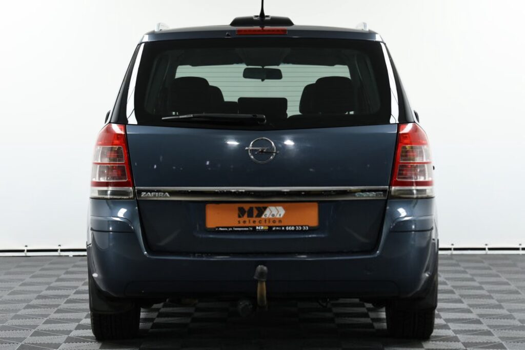 Opel Zafira B · Рестайлинг