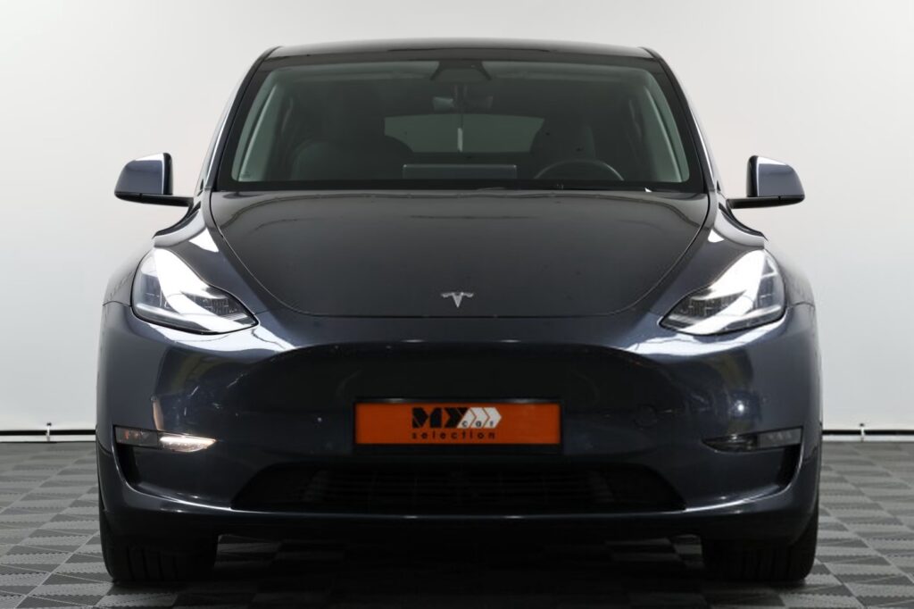 Tesla Model Y I