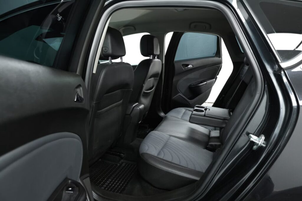 Opel Astra J · Рестайлинг