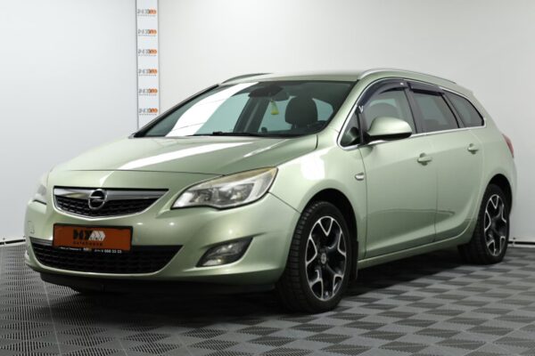 Opel Astra J