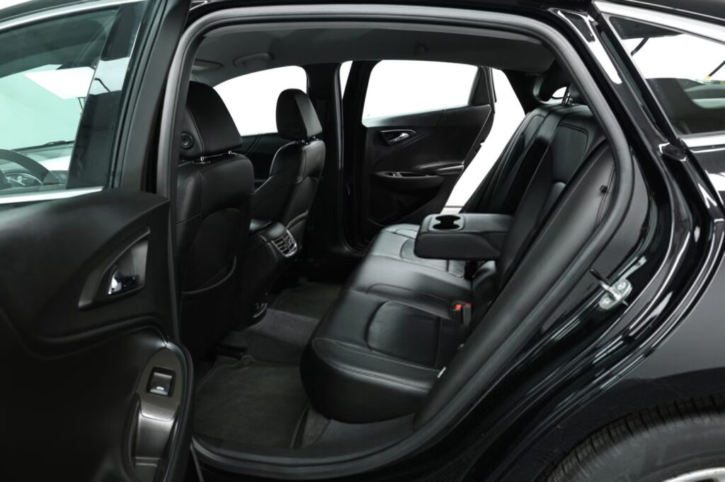 Chevrolet Malibu IX