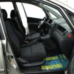 Toyota Corolla Verso I (E120)