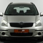Toyota Corolla Verso I (E120)