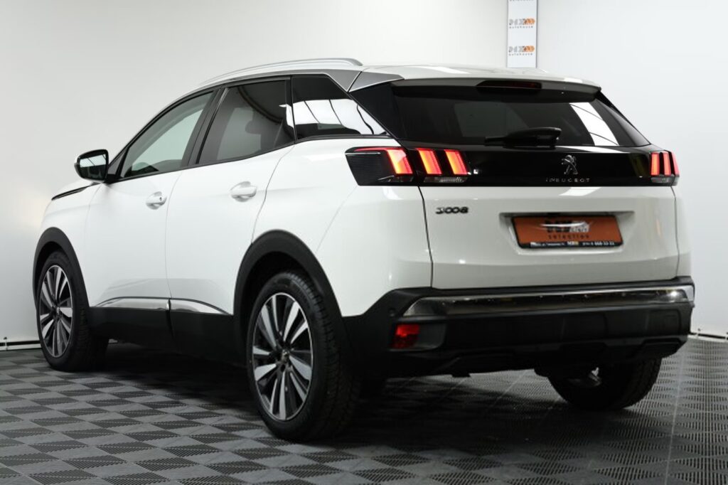 Peugeot 3008 II