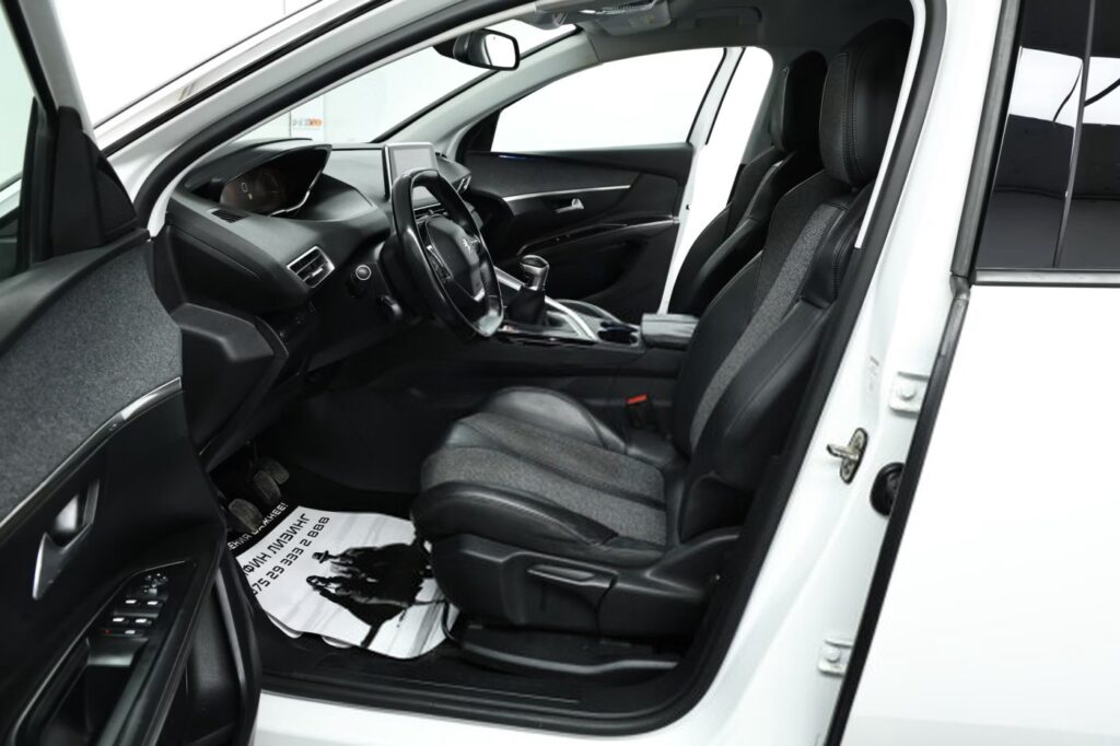 Peugeot 3008 II