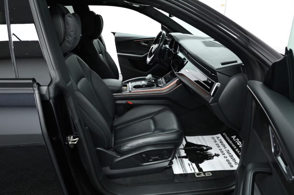 Audi Q8 I