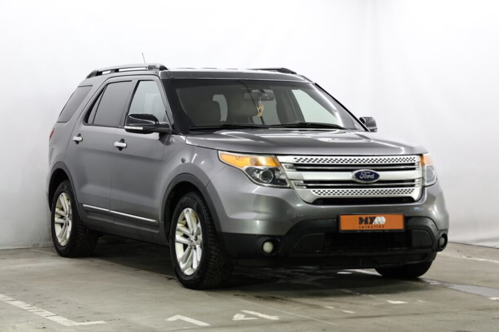 Ford Explorer V