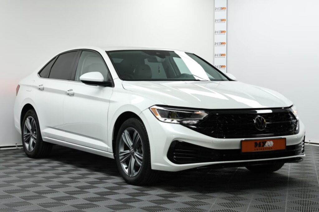 Volkswagen Jetta VII · Рестайлинг