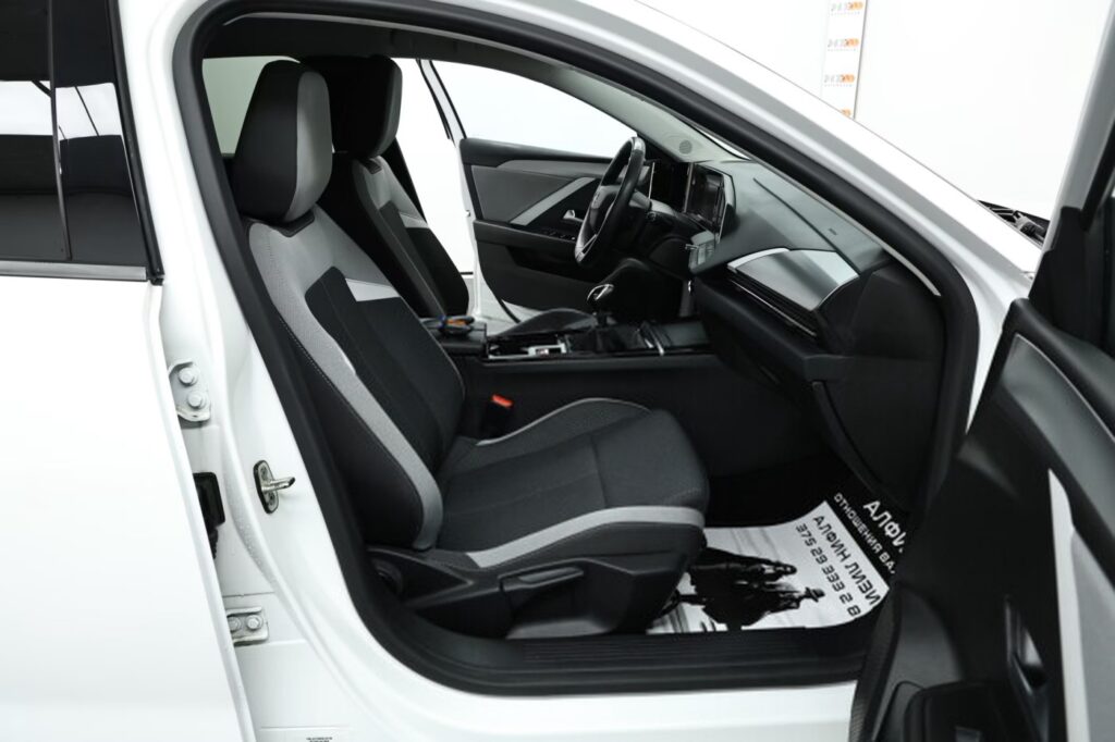 Opel Astra L