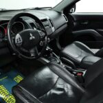 Mitsubishi Outlander XL
