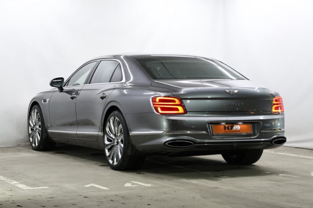Bentley flying spur II