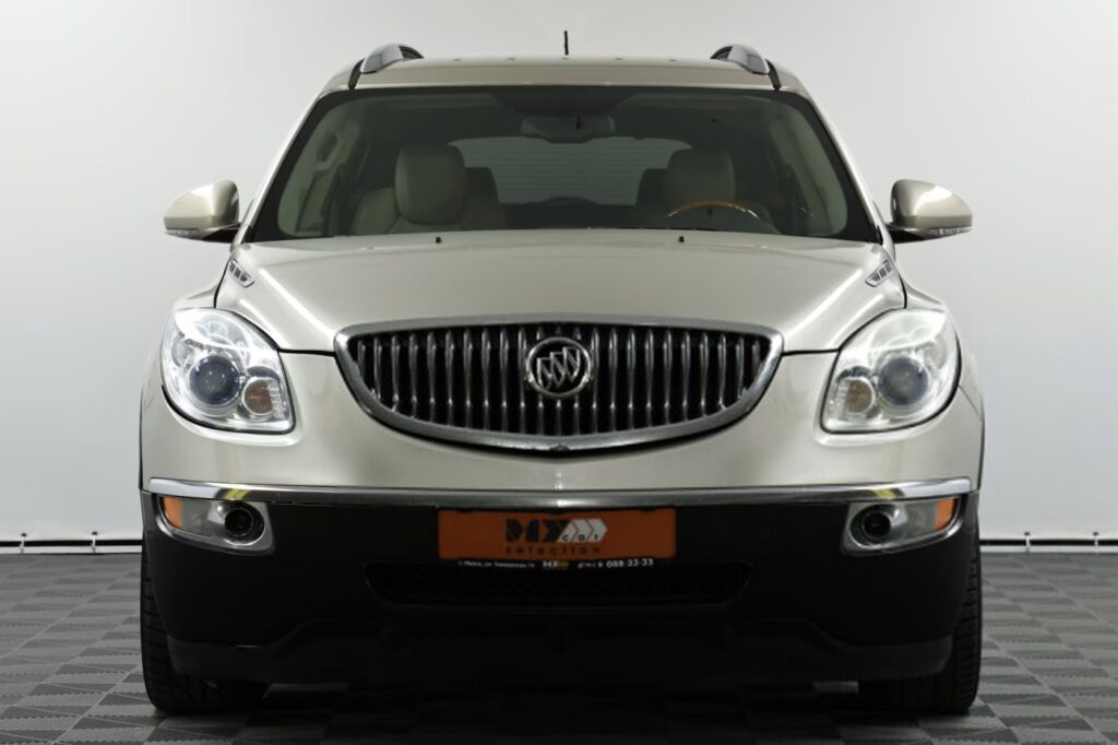 Buick Enclave I