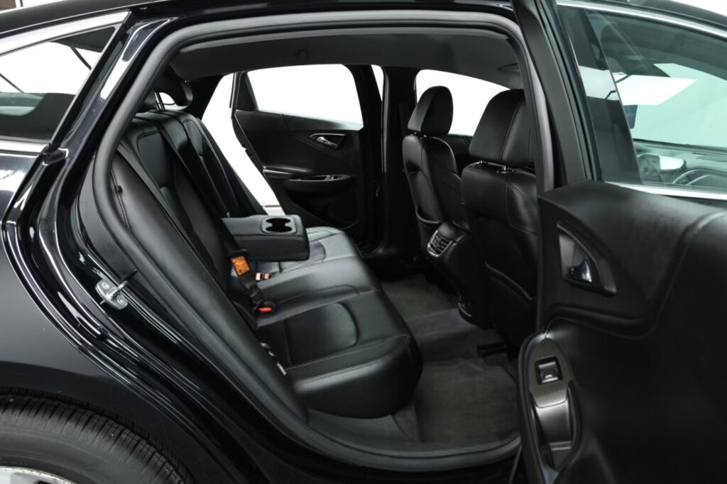 Chevrolet Malibu IX