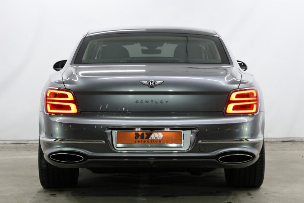 Bentley flying spur II
