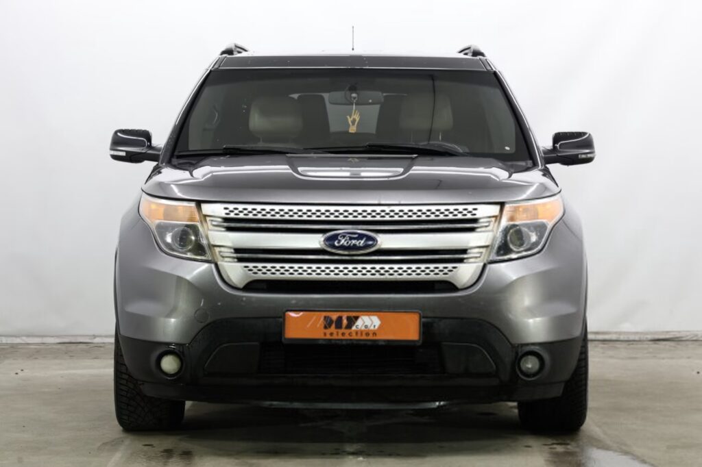 Ford Explorer V