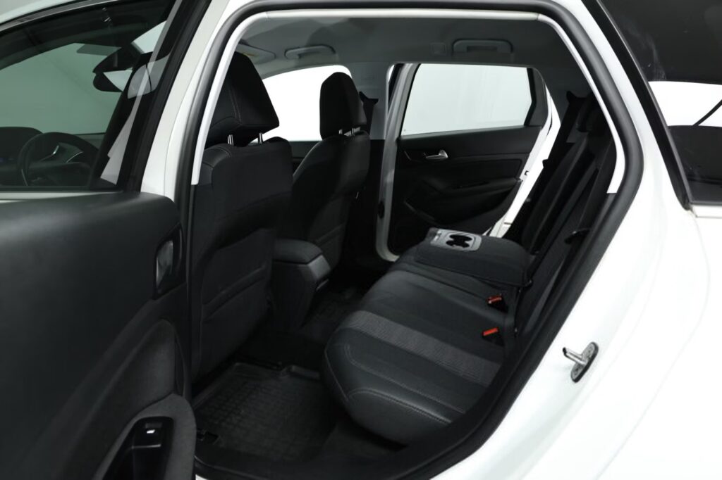 Peugeot 308 T9 · Рестайлинг