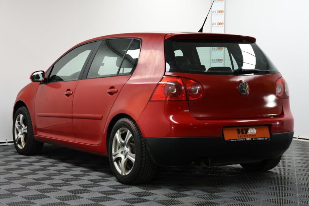 Volkswagen Golf V