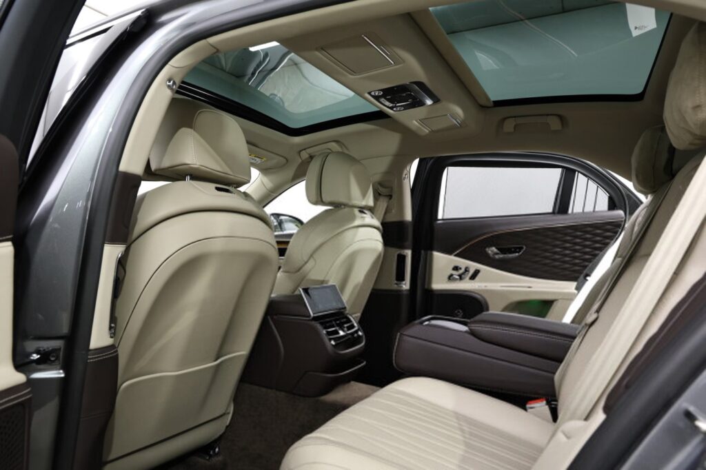 Bentley flying spur II