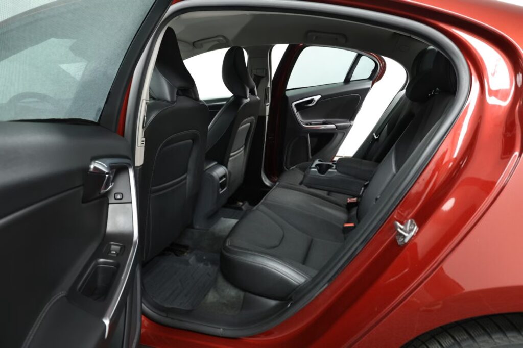 Volvo S60 II · Рестайлинг