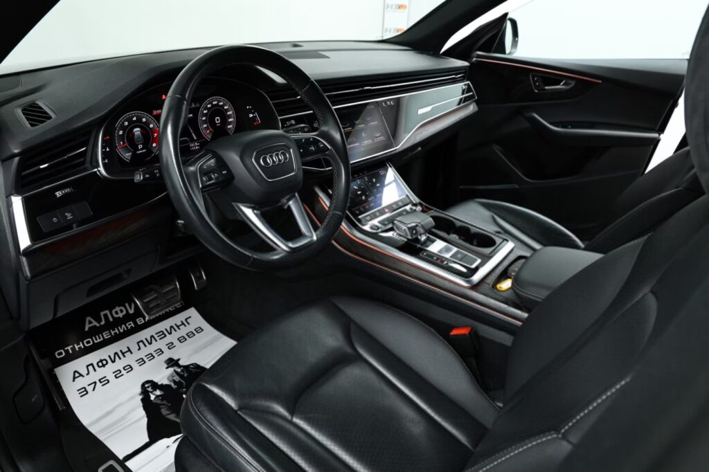 Audi Q8 I