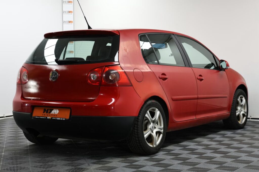 Volkswagen Golf V