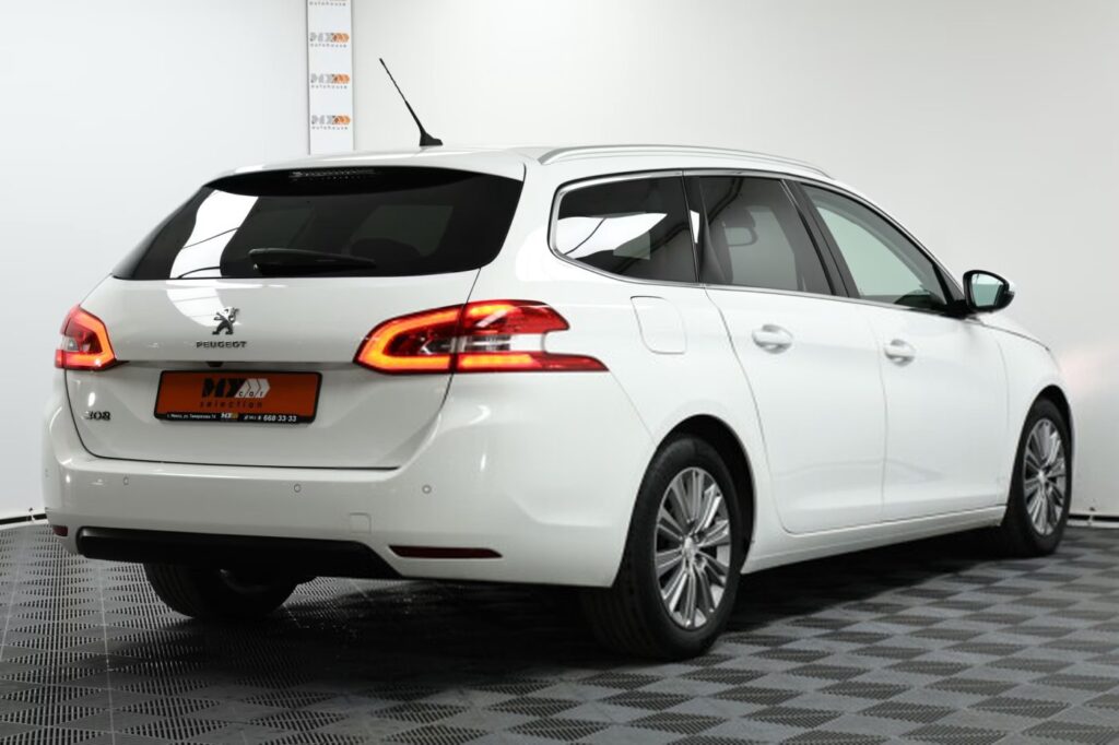 Peugeot 308 T9 · Рестайлинг