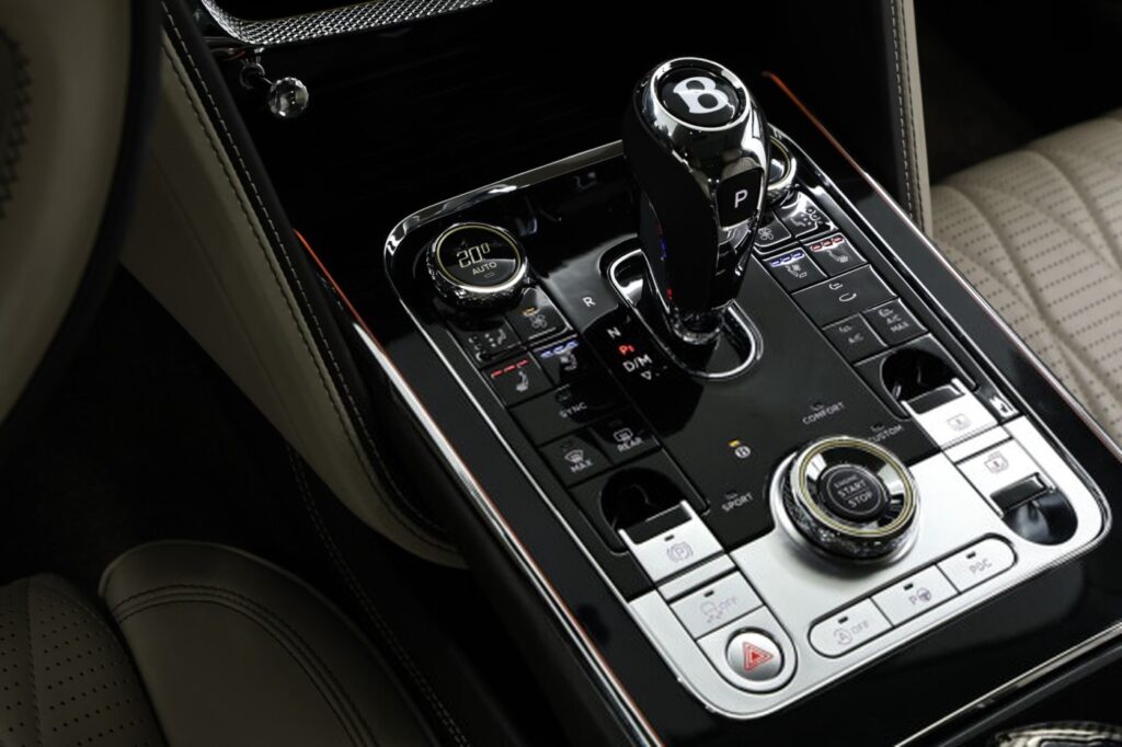 Bentley flying spur II