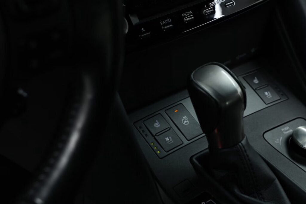 Lexus IS IV