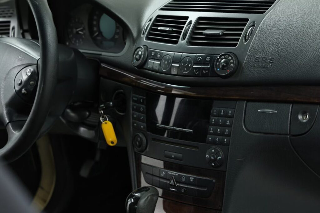 Mercedes-Benz E-Класс W211, S211